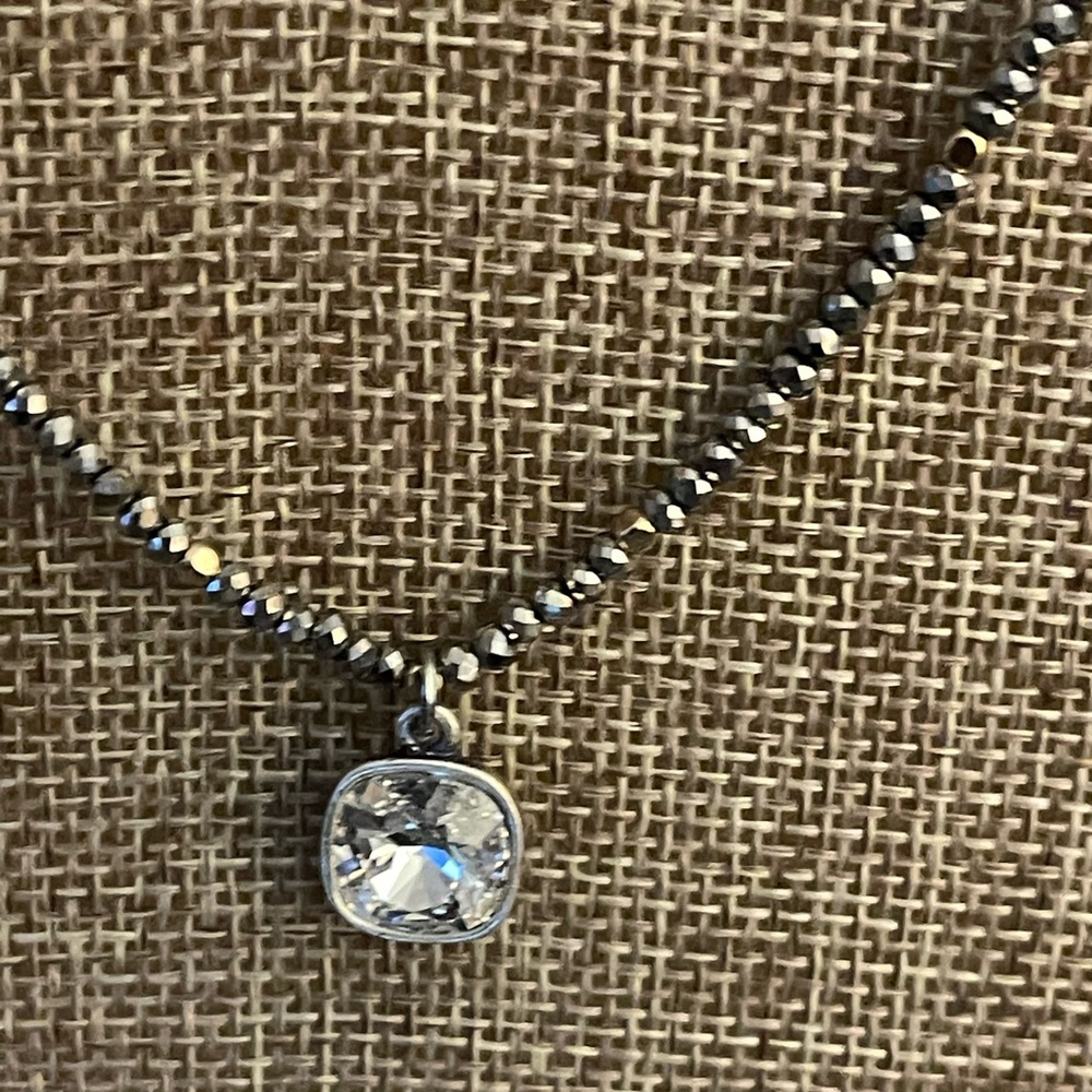 Elegant Pink Panache Silver Necklace with Crystal Pendant - Picture 2 of 3